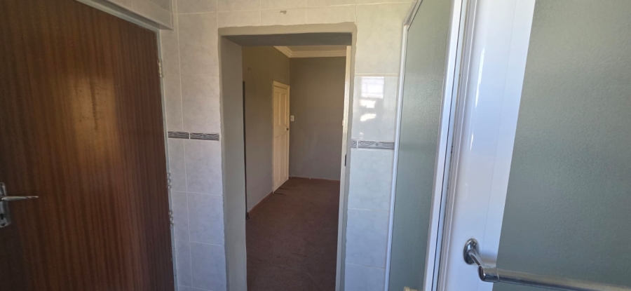 To Let 1 Bedroom Property for Rent in Bult West North West